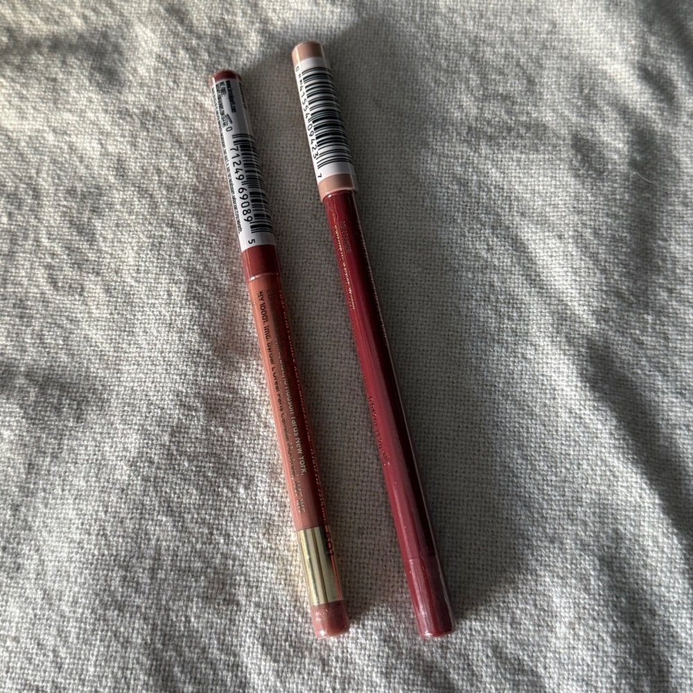 New Drug Store Lip Liners Maybelline Peaking Loreal 601